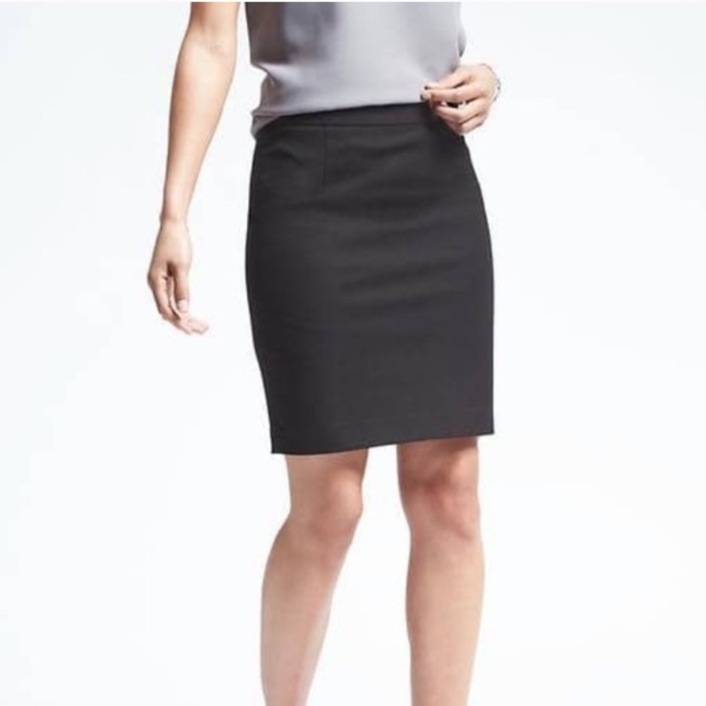 GAP Bi-Stretch Cotton Pencil Skirt